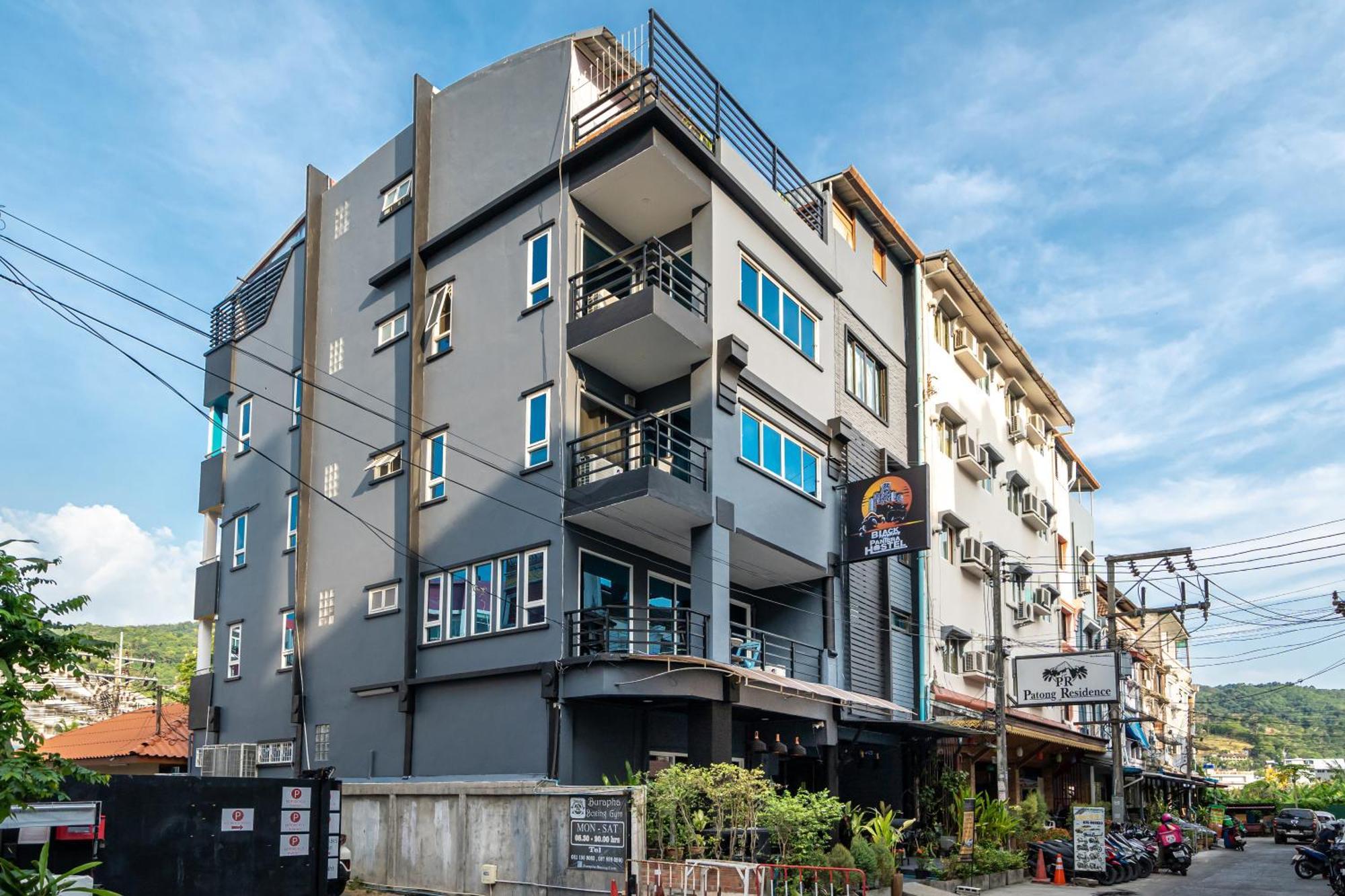 Black Pantera Hostel Patong Exterior foto